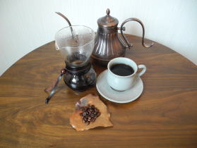 ���[�t���b�g�~���[�Y�J�t�F